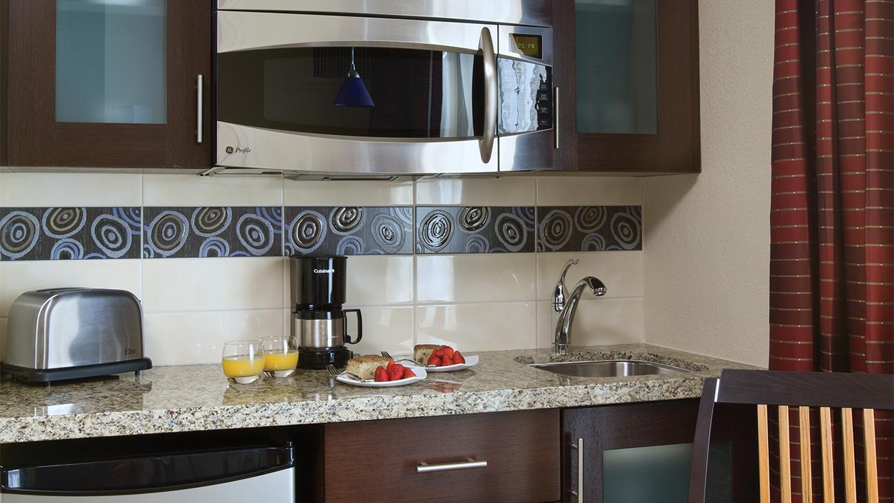 Kitchenette (Guestroom)